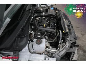 Volkswagen Polo 1.0 TSI R-Line LED ACC Clima Camera SHZ picture 8