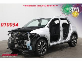 Voiture accidenté Volkswagen T-Cross 1.0 TSI R-Line DSG Teilediebstahl ACC Virtual Clima Camera SHZ 20.232 km! 2024/11