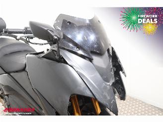 Yamaha  T-Max 530 Black Max Akrapovic picture 12