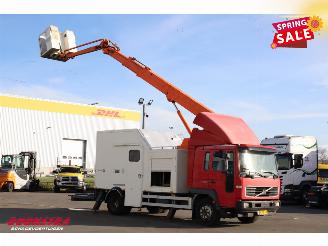 Volvo FL 220 Hubarbeitsbuhne Custers T200 18T picture 4