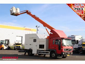 Volvo FL 220 Hubarbeitsbuhne Custers T200 18T picture 4