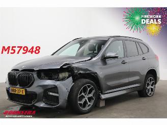 krockskadad bil auto BMW X1 sDrive20d Aut. M-Sport LED ACC H/K Pano SHZ Camera 2020/10