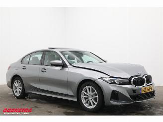 BMW 3-serie 330e Schuifdak 360° LED Cruise SHZ 4.216 km! picture 2