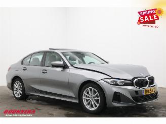 BMW 3-serie 330e Schuifdak 360° LED Cruise SHZ 4.216 km! picture 2