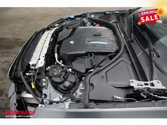 BMW 3-serie 330e Schuifdak 360° LED Cruise SHZ 4.216 km! picture 9