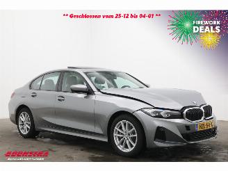 BMW 3-serie 330e Schuifdak 360° LED Cruise SHZ 4.216 km! picture 2