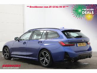 BMW 3-serie Touring 318i M-Sport Pano LED Leder Camera SHZ AHK picture 4