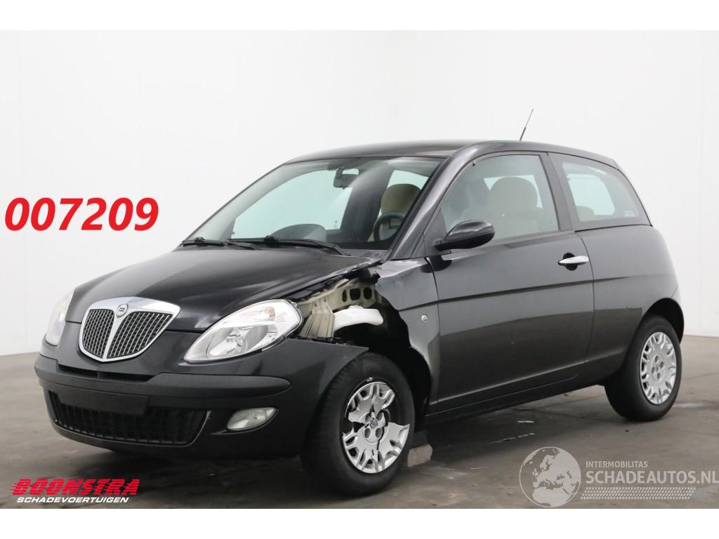 Lancia Ypsilon 1.2 Airco 52.440 km!