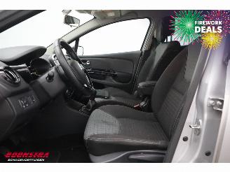 Renault Clio Estate 0.9 TCe Dynamique Navi Airco Cruise PDC picture 17