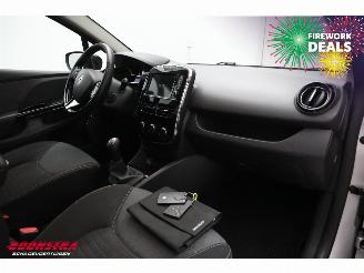 Renault Clio Estate 0.9 TCe Dynamique Navi Airco Cruise PDC picture 14