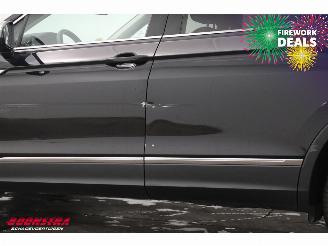 Volkswagen Tiguan 2.0 TDI 200 PK 4Motion LED ACC H/K Camera SHZ LRHZ AHK picture 14
