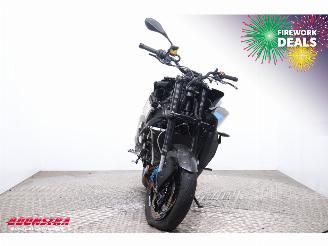 BMW  M 1000 XR M Competition Package Carbon Akrapovic picture 6