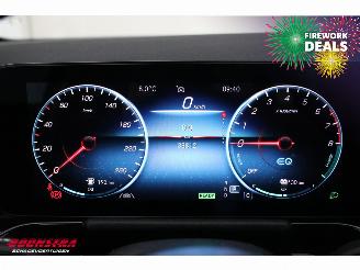 Mercedes GLA 250 e AMG LED Navi Clima Cruise Camera SHZ PDC 38.812 km! picture 17