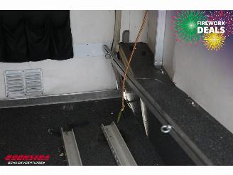 Hymer  B 614 Hymermobil 2.8 JTD Dakairco Solar Hefbed Dwarsbed Cruise Apple/Anrdoid picture 11