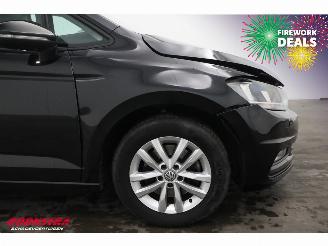 Volkswagen Touran 1.6 TDI VAN Navi Clima Cruise SHZ PDC AHK 143.757 km! picture 5