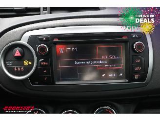 Toyota Yaris 1.0 VVT-i Aspiration Airco Camera Bluetooth 167.634 km! picture 22