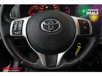 Toyota Yaris 1.0 VVT-i Aspiration Airco Camera Bluetooth 167.634 km! picture 19