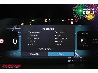 Volvo V-90 T8 Plug-in hybrid AWD Ultra Dark Pano LED ACC B&W 360° Memory AHK picture 23