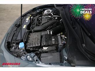 Seat Leon Sportstourer 1.5 eTSI Style Aut. LED ACC Navi Clima Camera 16.633 km! picture 8