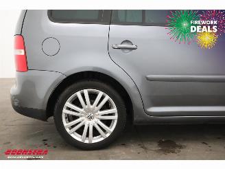 Volkswagen Touran 2.0 TDI 140 PK 7-Pers. Clima Cruise SHZ PDC AHK picture 5