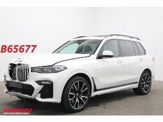 škoda osobní automobily BMW X7 xDrive30d M-Sport Pano HUD ACC Memory 360° AHK 2020/1