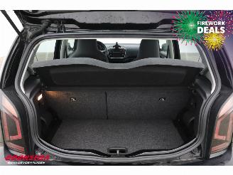 Volkswagen Up! 1.0 Clima Cruise SHZ PDC Camera 87.467 km! picture 27