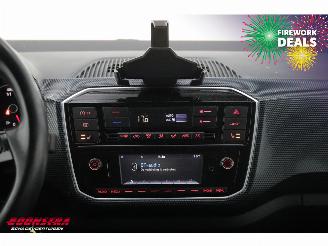 Volkswagen Up! 1.0 Clima Cruise SHZ PDC Camera 87.467 km! picture 17