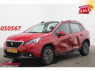 skadebil auto Peugeot 2008 1.2 PureTech Active Pano Navi Airco Cruise PDC 77.152 km! 2018/5