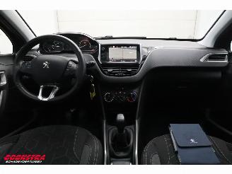Peugeot 2008 1.2 PureTech Active Pano Navi Airco Cruise PDC 77.152 km! picture 13