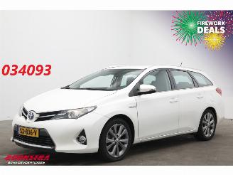 Auto incidentate Toyota Auris Touring Sports 1.8 Hybrid Aspiration Clima Cruise Camera 2013/8