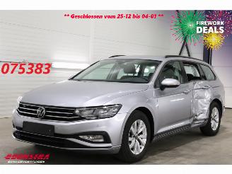 Avarii autoturisme Volkswagen Passat Variant 2.0 TDI DSG Business Navi Clima Cruise Camera SHZ AHK 40.799 km! 2023/8