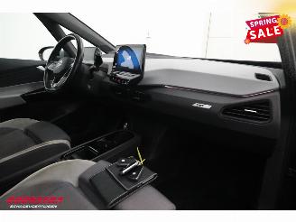 Volkswagen ID.3 First Max 58 kWh Pano LED Navi Clima Camera LRHZ SHZ AHK picture 12