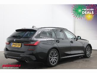 BMW 3-serie Touring 318i M-Sport LED Leder Navi Clima Cruise Camera SHZ picture 3