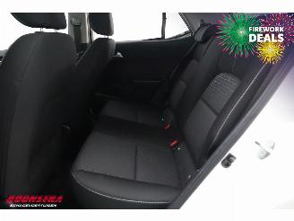 Kia Picanto 1.0 DPi ComfortLine Airco Bluetooth Cruise 43.336 km! picture 13