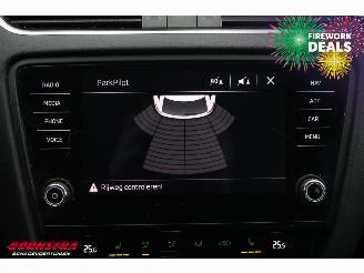 Skoda Octavia Combi 1.0 TSI DSG Ambition Navi Clima Cruise SHZ PDC AHK picture 22