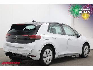 Volkswagen ID.3 Pure Oranje Edition 52 kWh LED ACC Apple/Android LRHZ SHZ picture 3