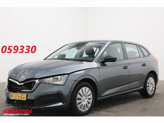 krockskadad bil auto Skoda Scala 1.0 TSI Active Bluetooth Airco Cruise 76.201 km! 2020/12