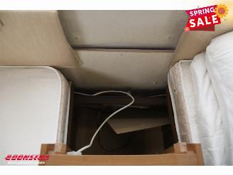 Kabe  Ametist 560 GLE Solar Mover Single Beds picture 11