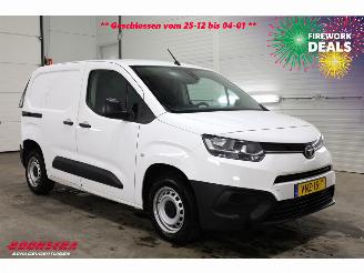 Toyota Proace 1.5 D-4D Cool Leder Airco Cruise AHK 28.431 km! picture 2