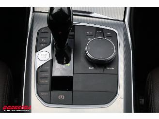 BMW 3-serie 320e Business Edition Plus LED Leder Navi Clima Cruise SHZ PDC picture 24