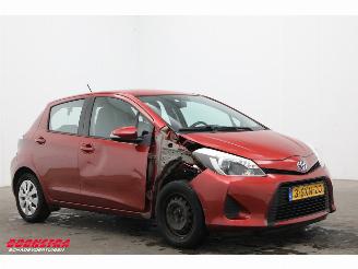Toyota Yaris 1.5 Full Hybrid Aspiration Navi Clima Cruise AHK 163.773 km! picture 2