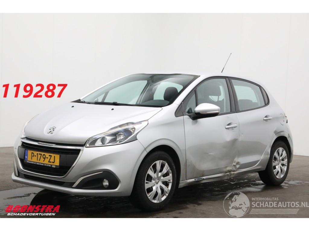 Peugeot 208 1.2 PureTech Active Navi Airco Cruise PDC 139.685 km!