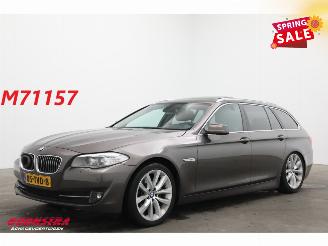 krockskadad bil auto BMW 5-serie Touring 530i High Executive Pano Xenon Navi Clima Cruise SHZ PDC 2012/4