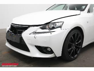 Lexus IS 300h 25th Edition Orig. NL Schuifdak Leder Cruise Camera SHZ PDC 110.448 km! picture 10