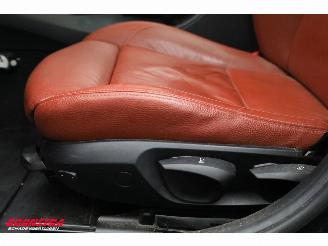 BMW 3-serie Touring 320d EDE Pano Leder Xenon Navi Clima Cruise PDC AHK picture 23