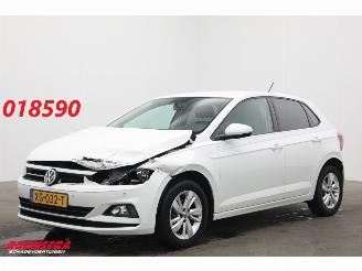 skadebil auto Volkswagen Polo 1.0 TSI Comfortline Apple/Android Airco Cruise PDC 2019/1