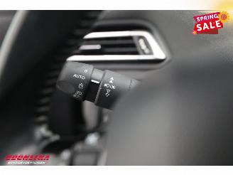 Peugeot 308 SW 1.2 PureTech Active Pano Navi Clima Cruise PDC AHK picture 16