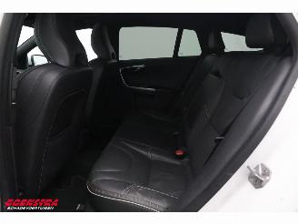 Volvo V-60 2.0 T4 Aut. R-Design Schuifdak Leder Navi Clima Cruise Camera SHZ PDC AHK picture 16