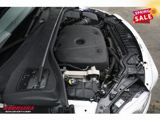 Volvo V-60 2.0 T4 Aut. R-Design Schuifdak Leder Navi Clima Cruise Camera SHZ PDC AHK picture 7