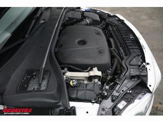 Volvo V-60 2.0 T4 Aut. R-Design Schuifdak Leder Navi Clima Cruise Camera SHZ PDC AHK picture 7